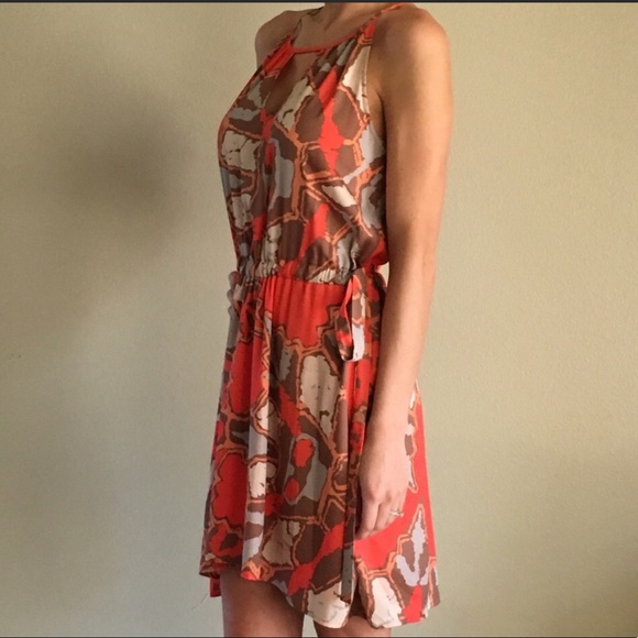 Key Hole Tie Wait Front Summer Print Dress - Picture 2 of 6